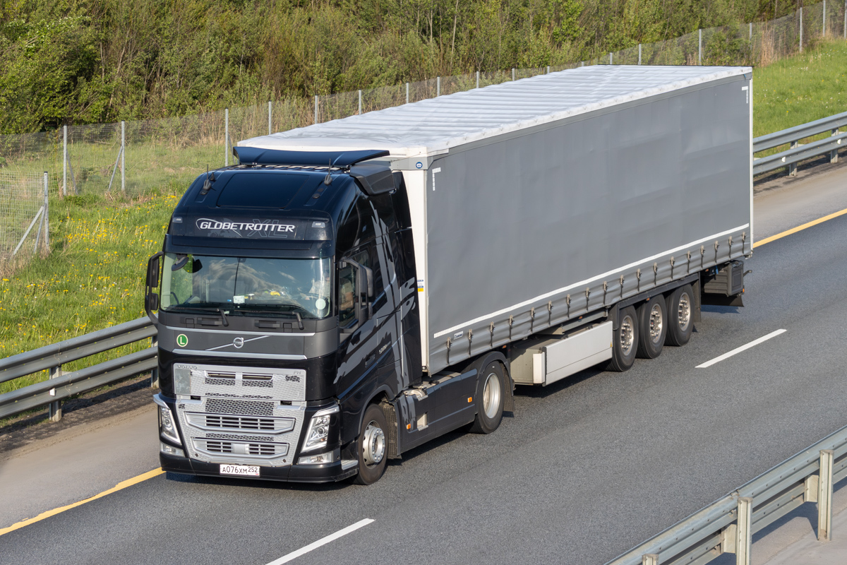 Нижегородская область, № А 076 ХМ 252 — Volvo ('2012) FH.500