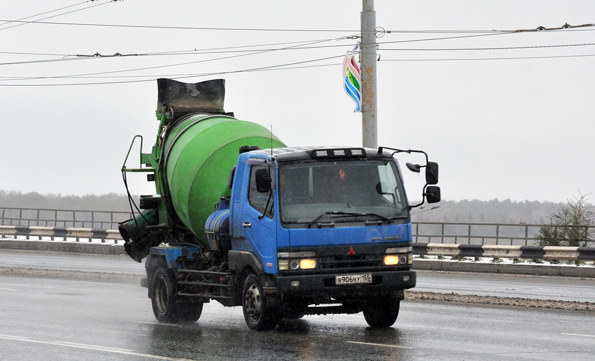 Омская область, № В 906 НУ 155 — Mitsubishi Fuso (общая модель)
