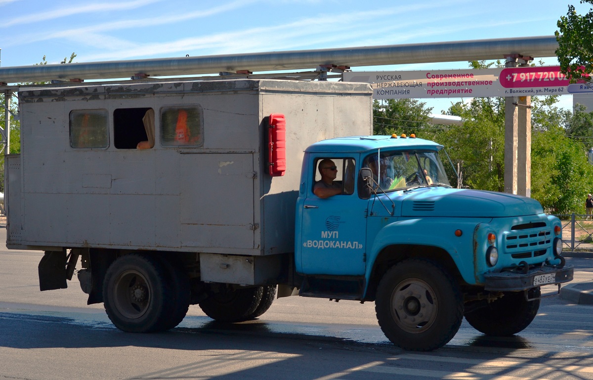 Волгоградская область, № В 483 УЕ 34 — ЗИЛ-431412