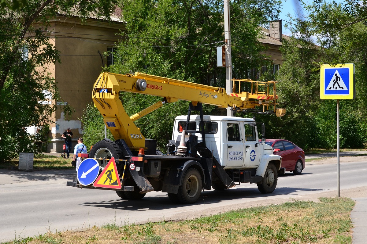 Волгоградская область, № В 687 РВ 134 — ГАЗ-3309