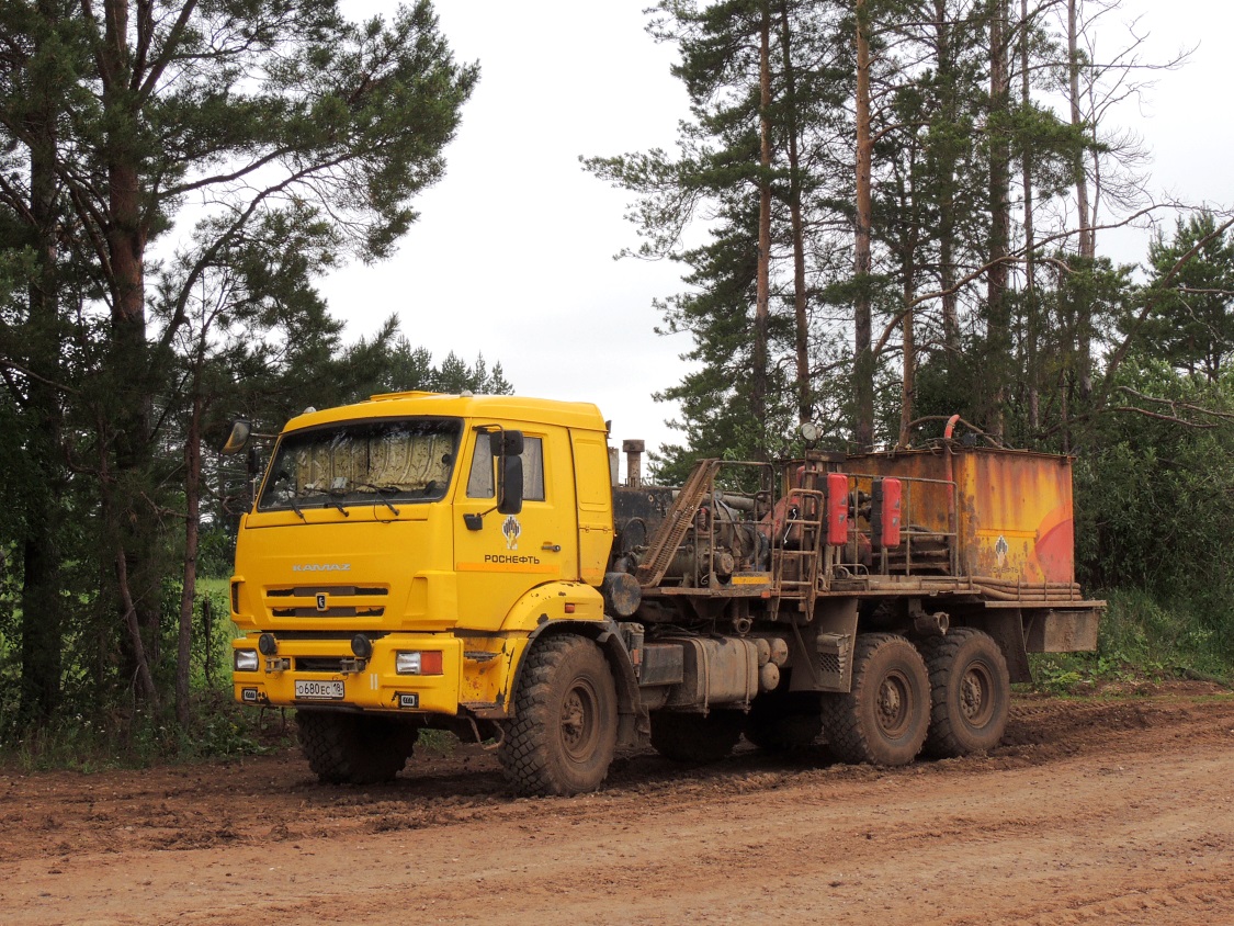 Удмуртия, № О 680 ЕС 18 — КамАЗ-43118-42