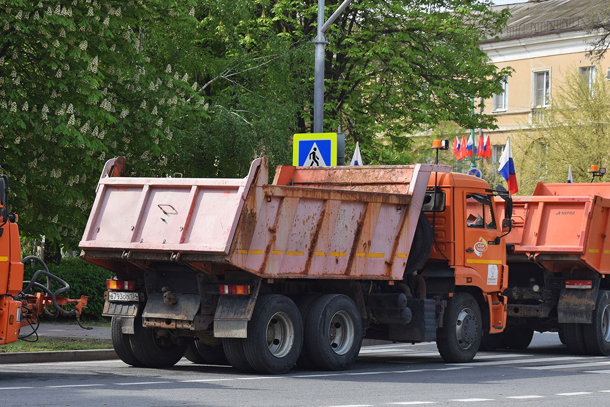 Волгоградская область, № 1195 — КамАЗ-65115 (общая модель)