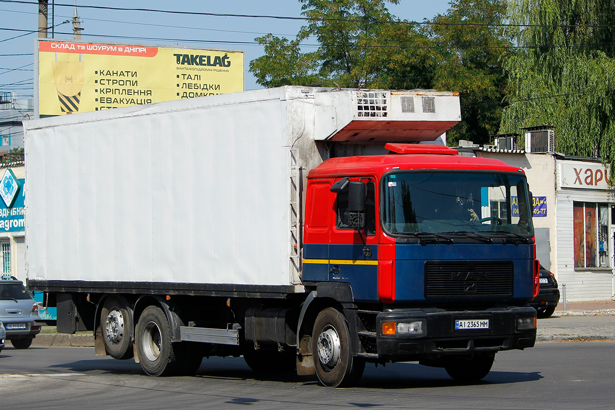 Луганская область, № АІ 2365 ММ — MAN F2000 26.403
