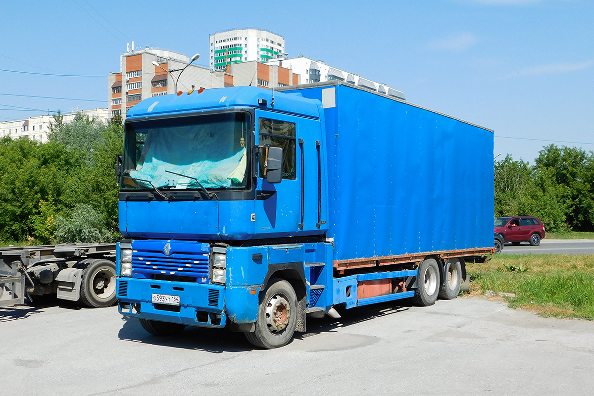 Новосибирская область, № О 593 УТ 154 — Renault Magnum Integral ('1997)