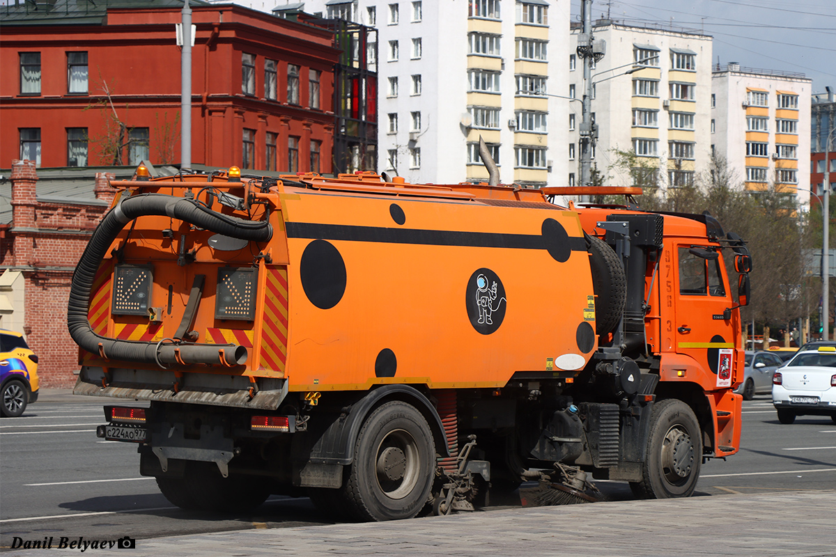 Москва, № С 224 АО 977 — КамАЗ-53605-A5(48)