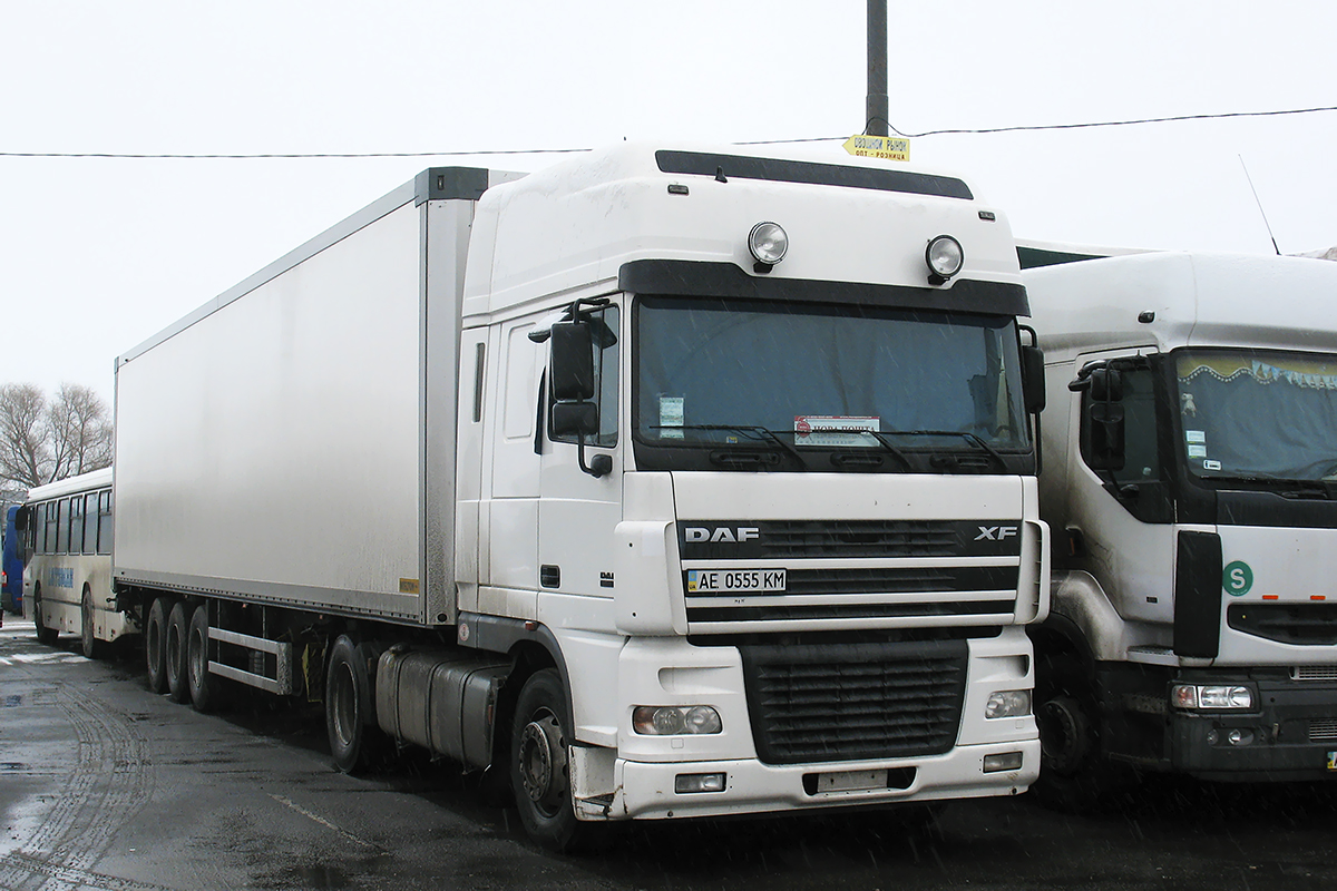 Днепропетровская область, № АЕ 0555 КМ — DAF XF95 FT
