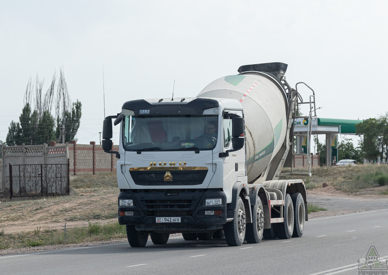 Киргизия, № 09 941 AFR — Howo T5G