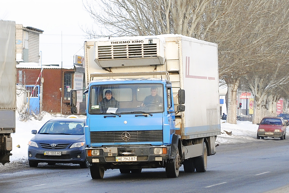 Днепропетровская область, № АЕ 7943 ВТ — Mercedes-Benz LK 1317