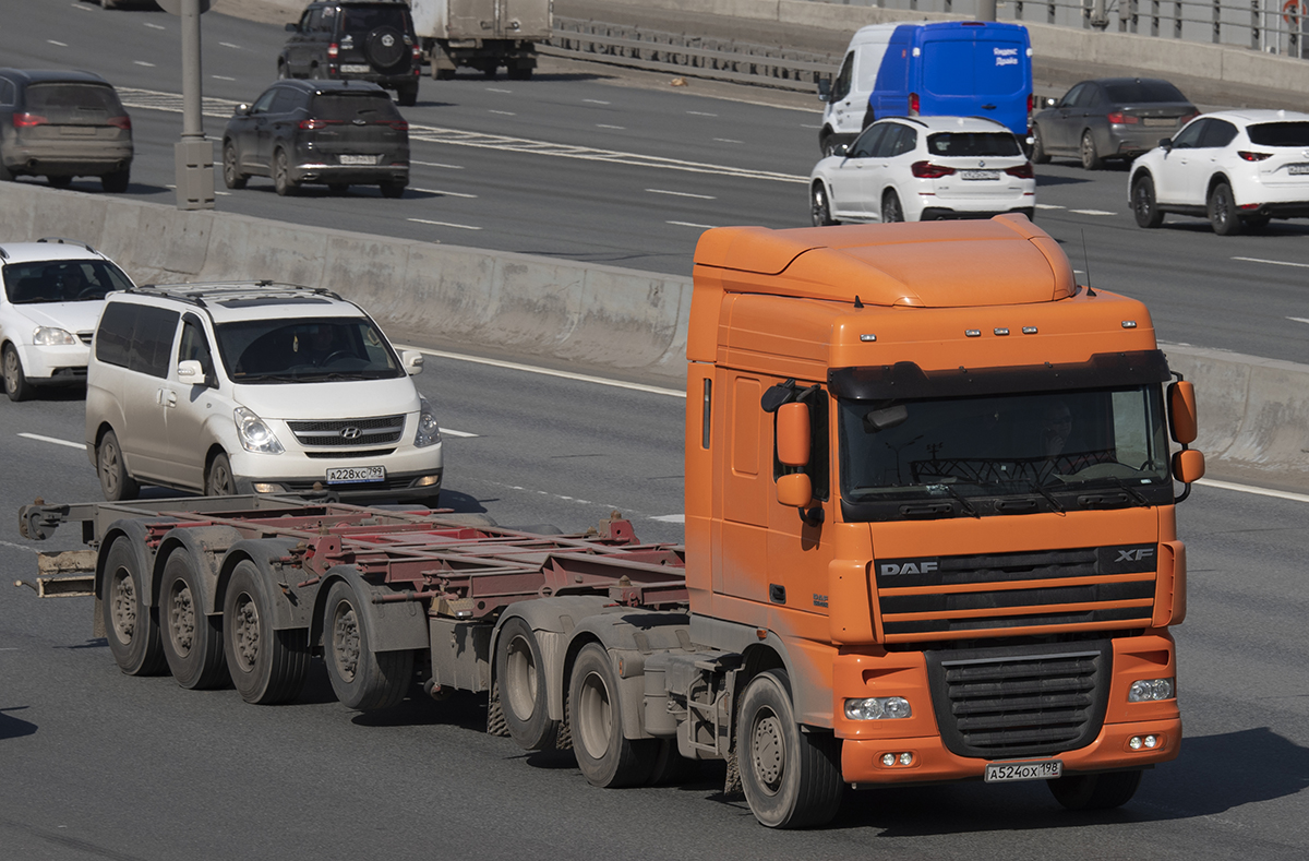 Санкт-Петербург, № А 524 ОХ 198 — DAF XF105 FTS