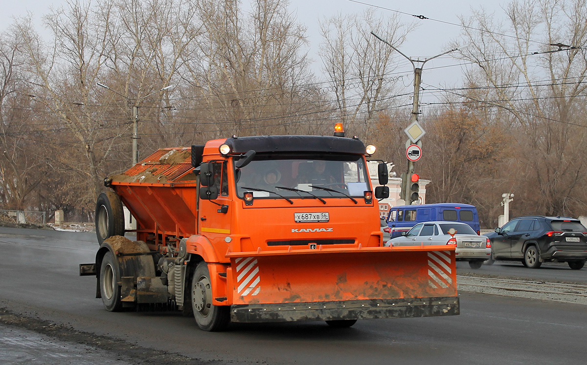 Оренбургская область, № Х 687 ХВ 56 — КамАЗ-43253 (общая модель)