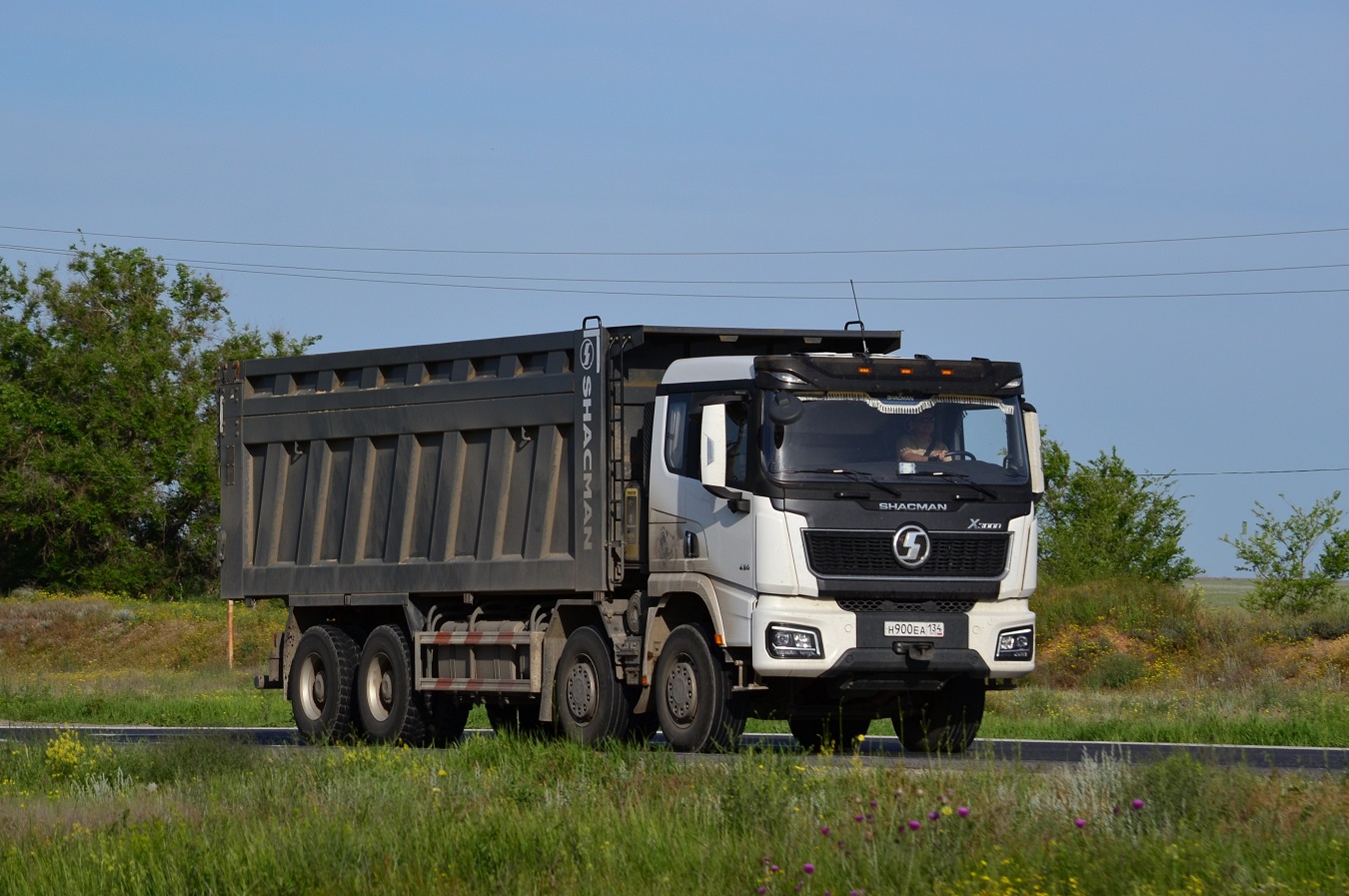 Волгоградская область, № Н 900 ЕА 134 — Shaanxi Shacman X3000 SX3318