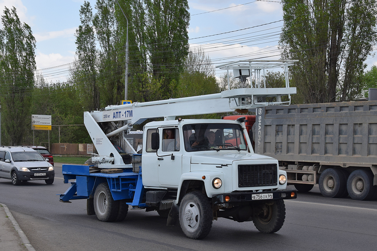 Саратовская область, № В 756 ОХ 64 — ГАЗ-33086 «Земляк»