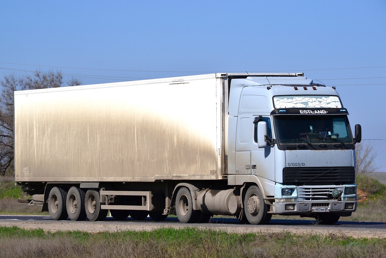 Волгоградская область, № С 197 МР 34 — Volvo ('1993) FH12.420
