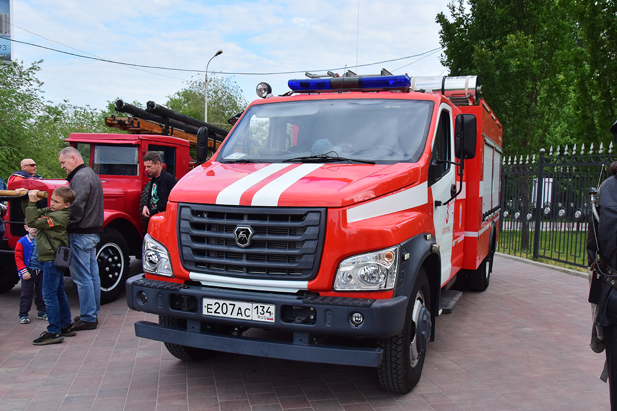 Волгоградская область, № Е 207 АС 134 — ГАЗ-C42R33