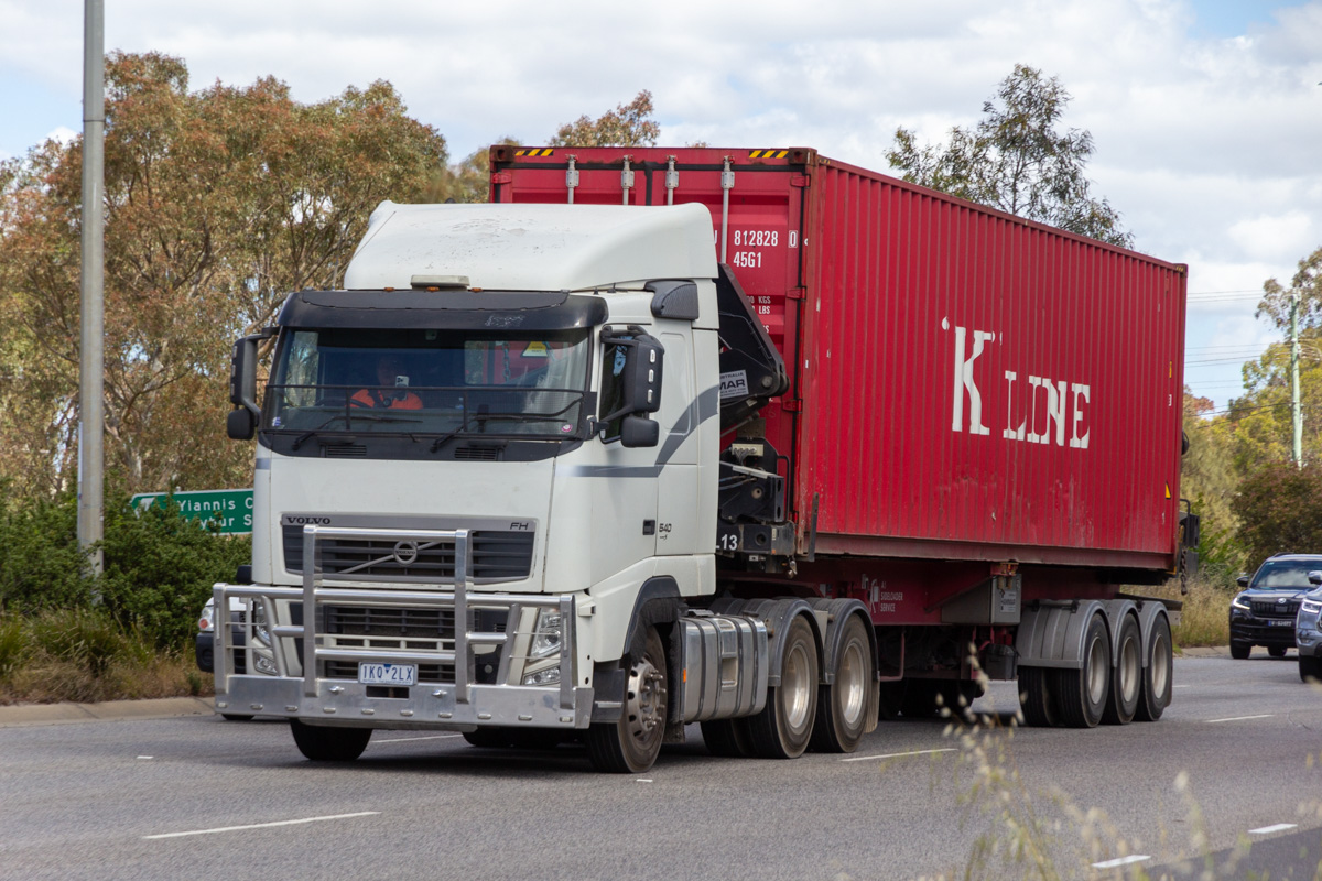 Австралия, № 1KQ-2LX — Volvo ('2008) FH.540