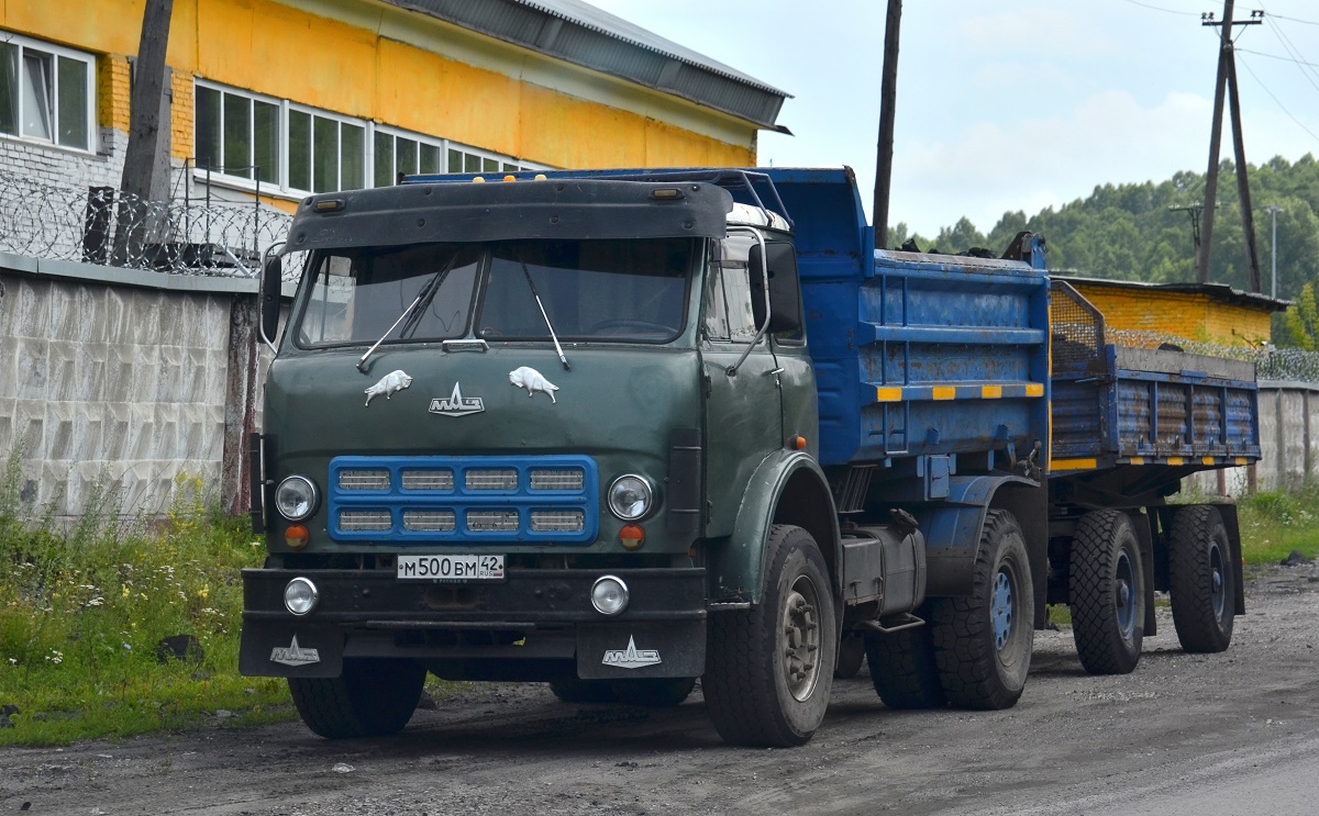 Кемеровская область, № М 500 ВМ 42 — МАЗ-503 (общая модель)