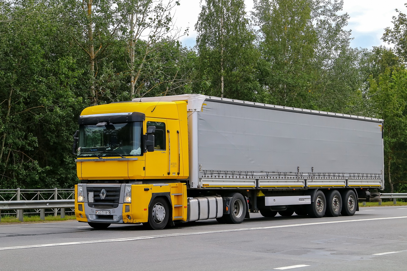 Минск, № АО 7118-7 — Renault Magnum ('2008)