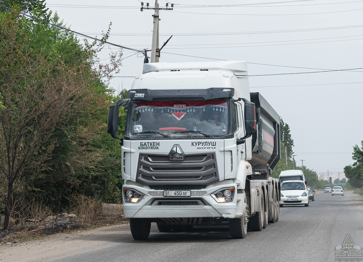 Киргизия, № 08 450 AF — Sinotruk (общая модель)