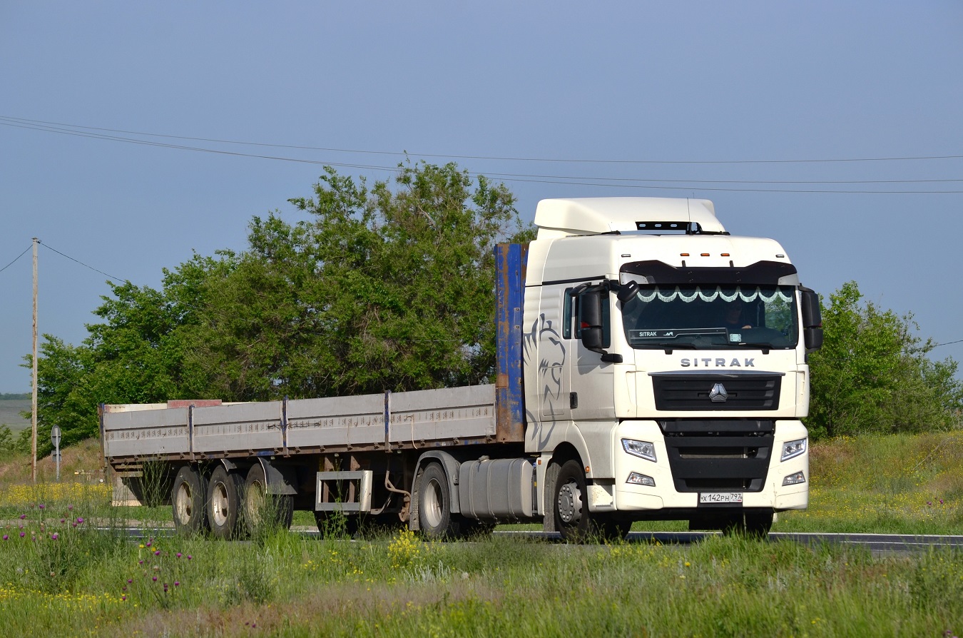 Москва, № Х 142 РН 797 — Sitrak C7H ZZ4186