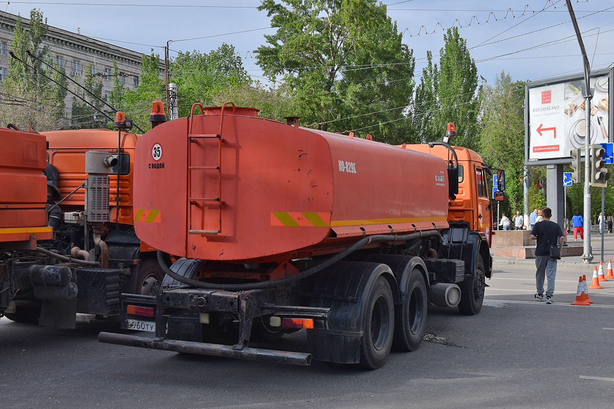 Волгоградская область, № В 960 ТУ 134 — КамАЗ-65115-62