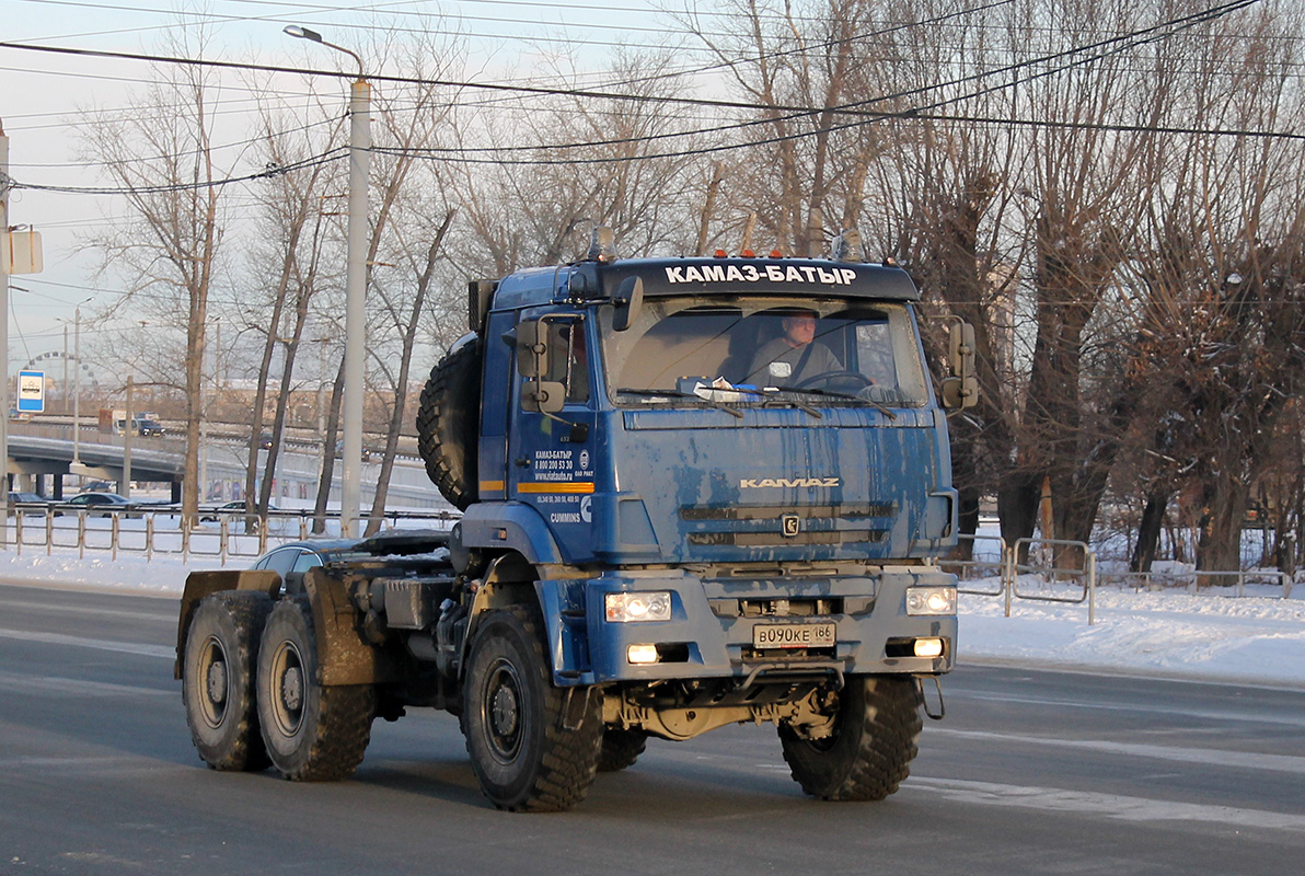 Ханты-Мансийский автоном.округ, № В 090 КЕ 186 — КамАЗ-65225 (общая модель)