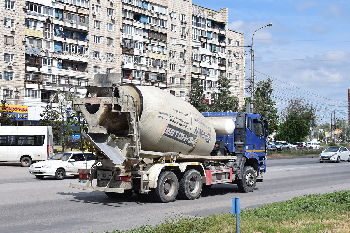 Волгоградская область, № К 975 ХК 134 — FAW J6 CA3250