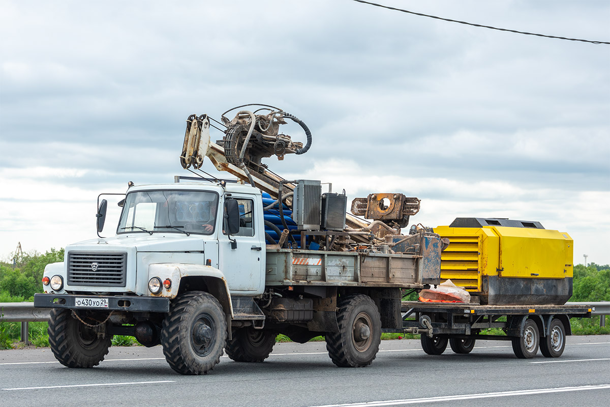 Архангельская область, № О 430 УО 29 — ГАЗ-33088 «Садко»