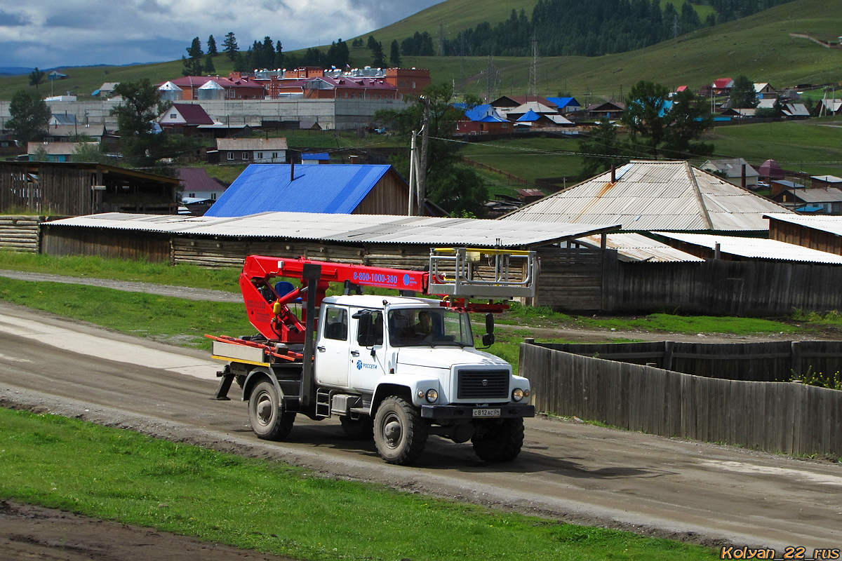 Алтай, № С 812 АС 04 — ГАЗ-33088 «Садко»