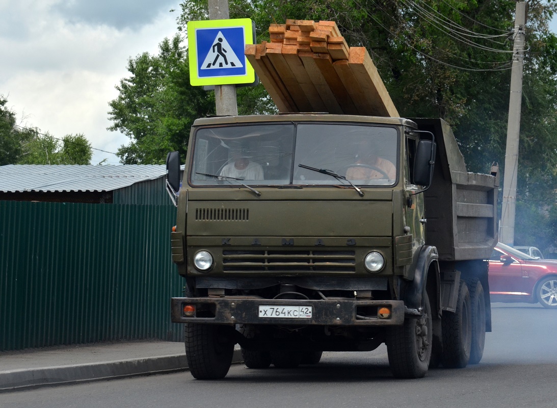 Кемеровская область, № Х 764 КС 42 — КамАЗ-55111 [551110]