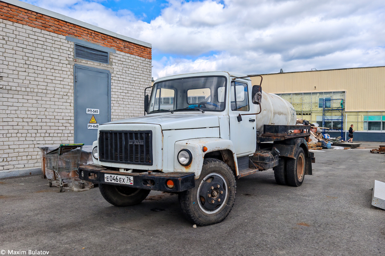 Ярославская область, № Е 046 ЕХ 76 — ГАЗ-3307