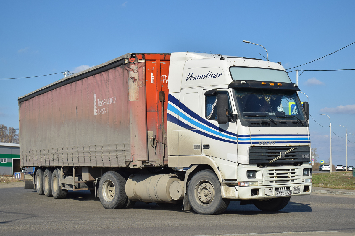 Алтайский край, № А 333 ЕР 122 — Volvo ('1993) FH12.380