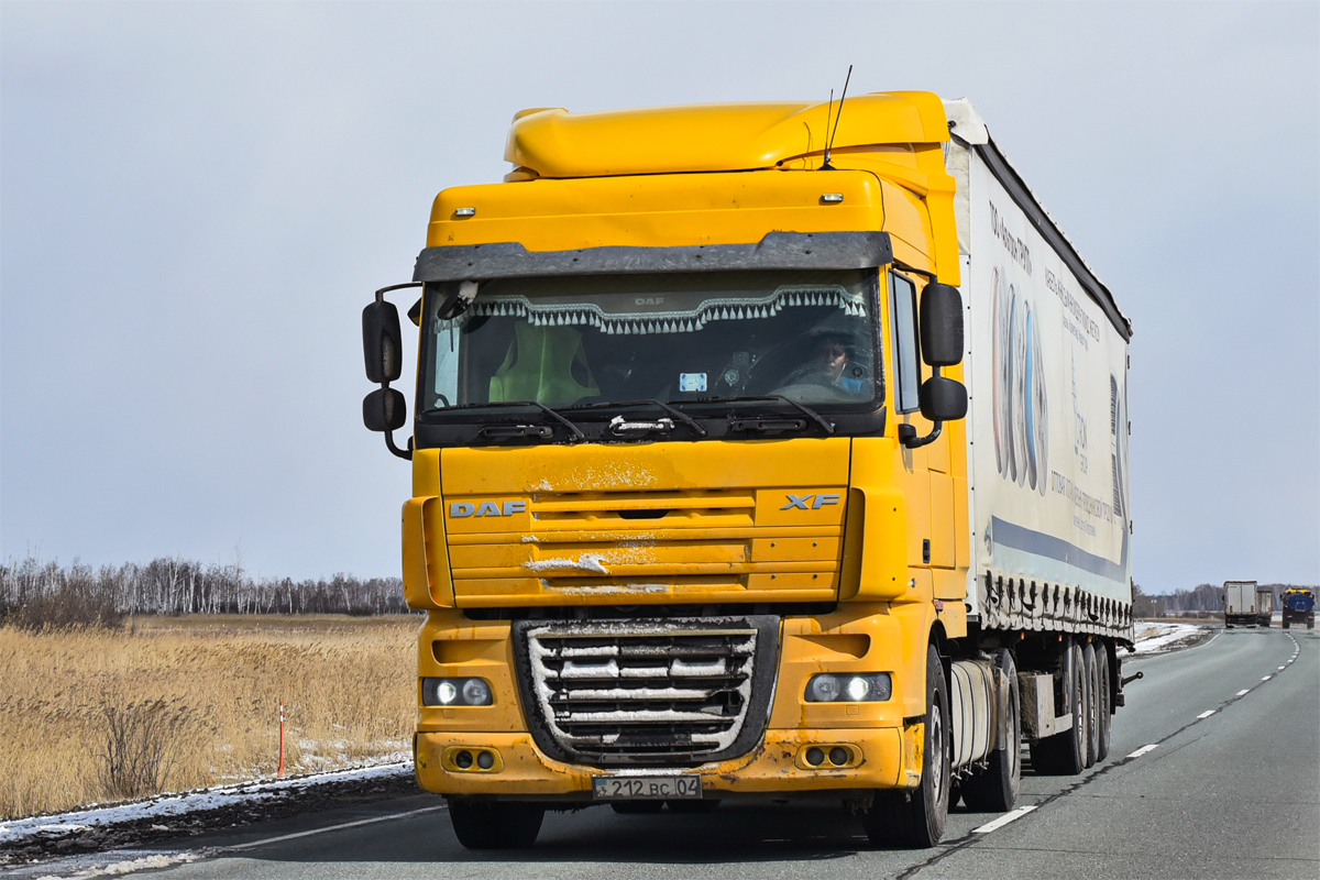 Актюбинская область, № 212 BC 04 — DAF XF105 FT