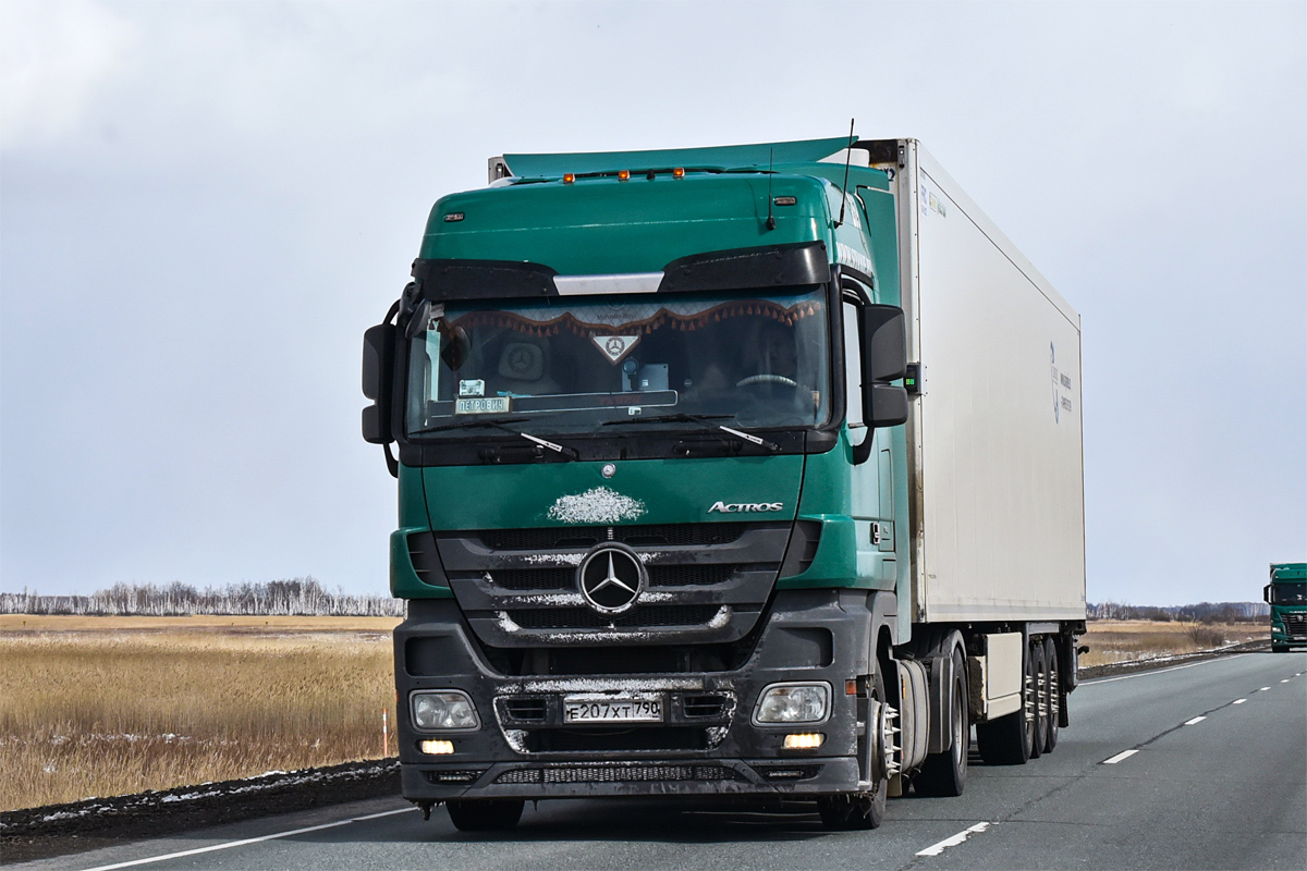 Московская область, № Е 207 ХТ 790 — Mercedes-Benz Actros '09 1844 [Z9M]