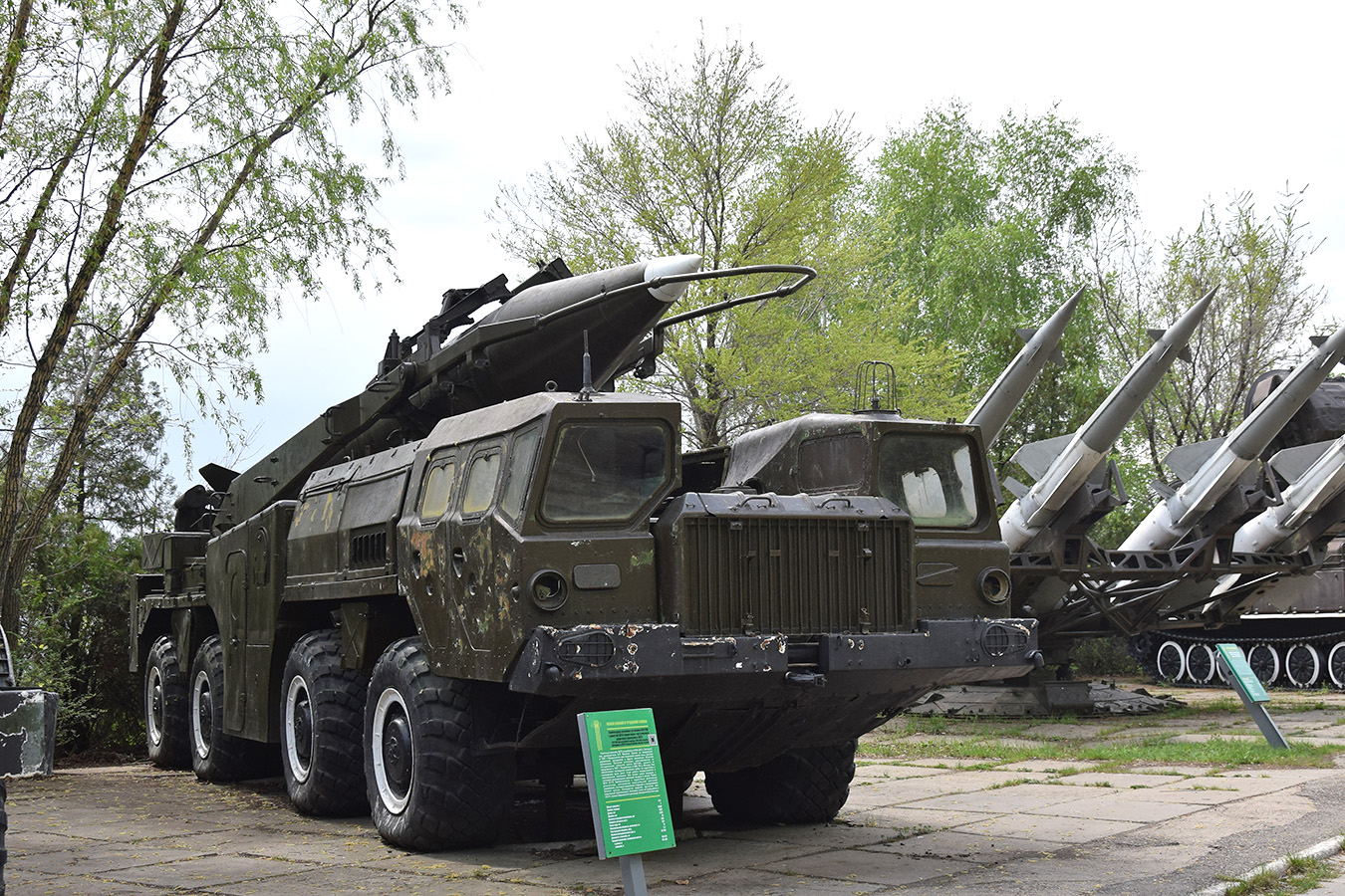 Саратовская область, № (64) Б/Н 0024 — МАЗ-543; Саратовская область — Автомобили без номеров
