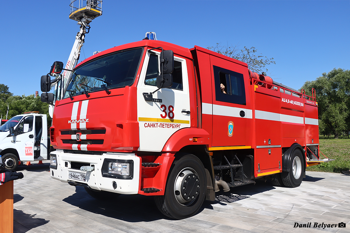 Санкт-Петербург, № Т 646 АС 198 — КамАЗ-43253-G5(69)