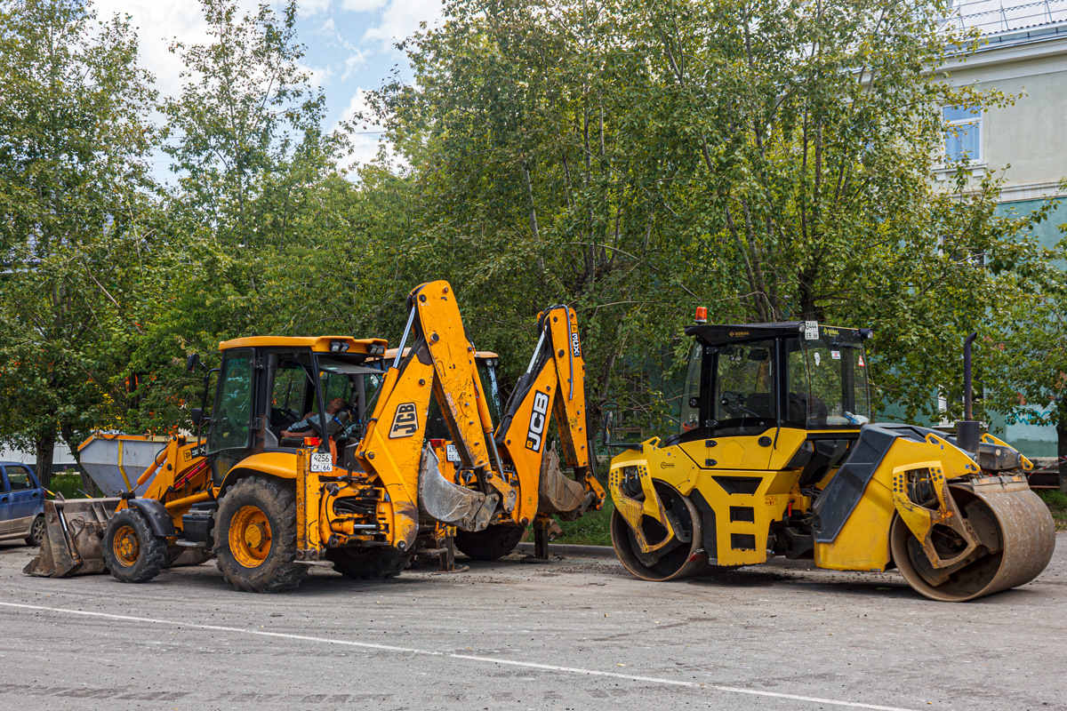Свердловская область, № 4256 CК 66 — JCB 3CX; Свердловская область, № 3444 ЕВ 66 — Bomag (общая модель)