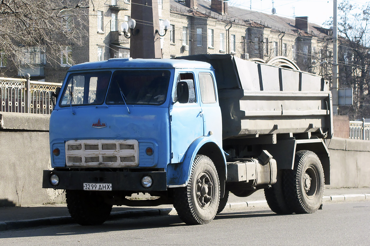Днепропетровская область, № 3299 ДНХ — МАЗ-5549