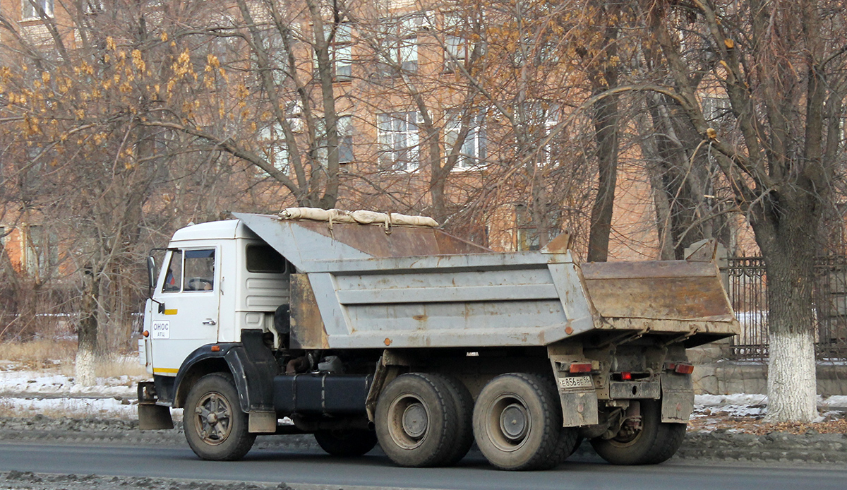 Оренбургская область, № Е 856 ВЕ 56 — КамАЗ-55111-01 [55111A]