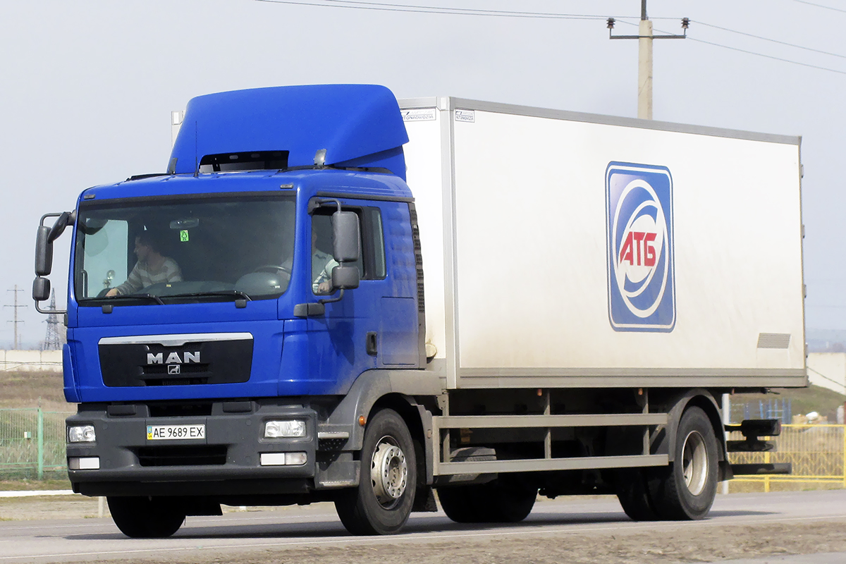 Днепропетровская область, № АЕ 9689 ЕХ — MAN TGM 18.240
