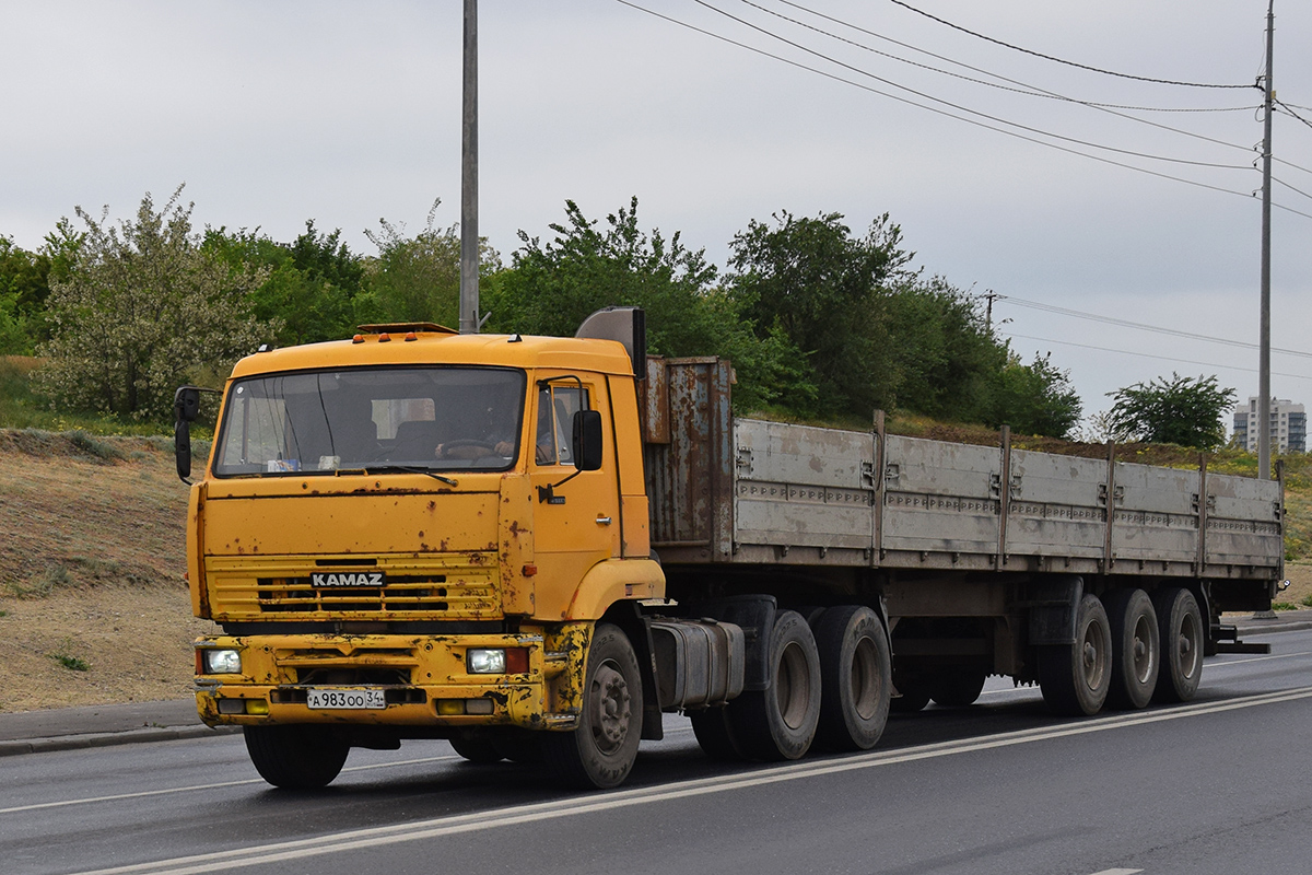 Волгоградская область, № А 983 ОО 34 — КамАЗ-65116 [651160]