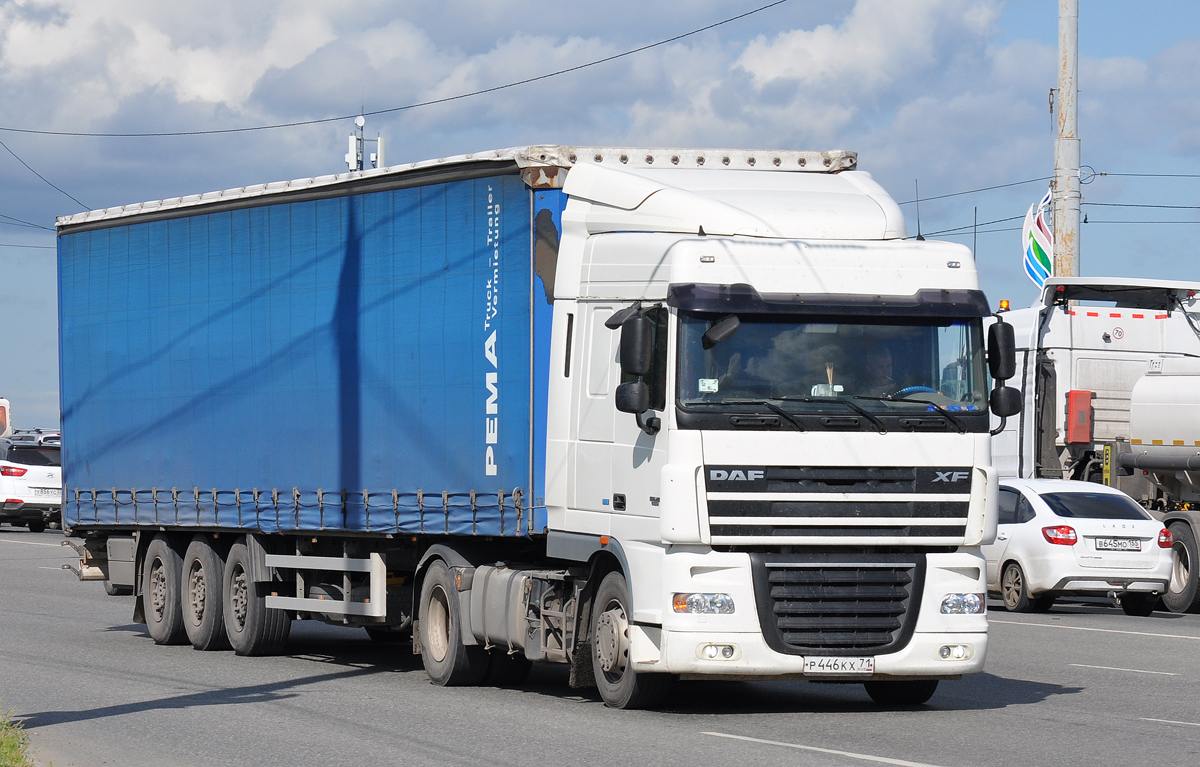 Тульская область, № Р 446 КХ 71 — DAF XF105 FT