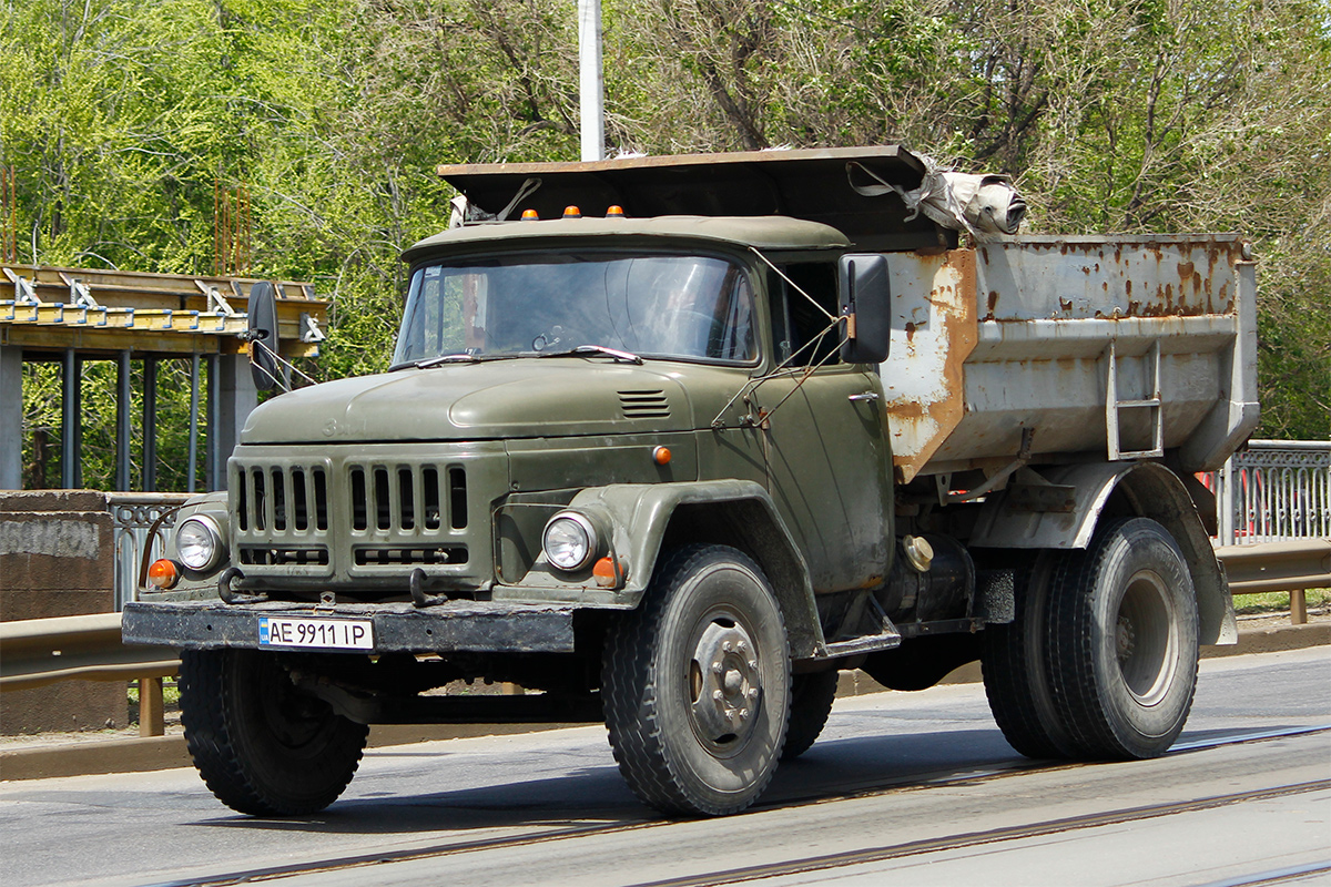 Днепропетровская область, № АЕ 9911 ІР — ЗИЛ-495810