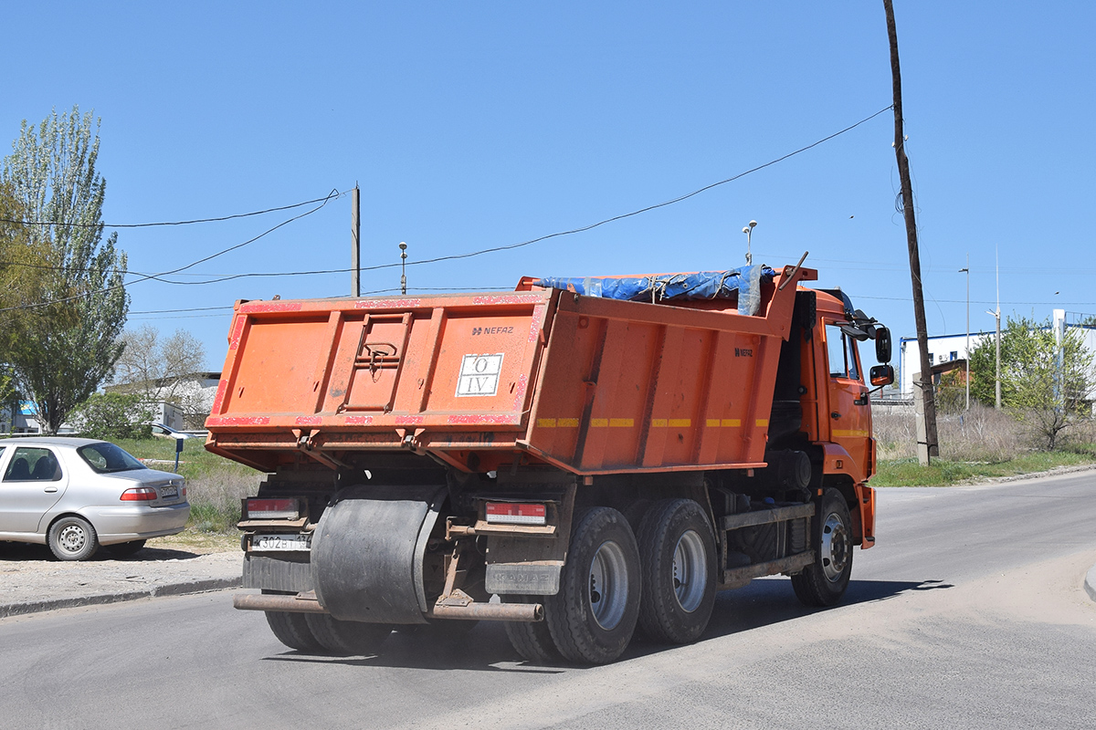 Волгоградская область, № К 302 ВТ 134 — КамАЗ-65115-50