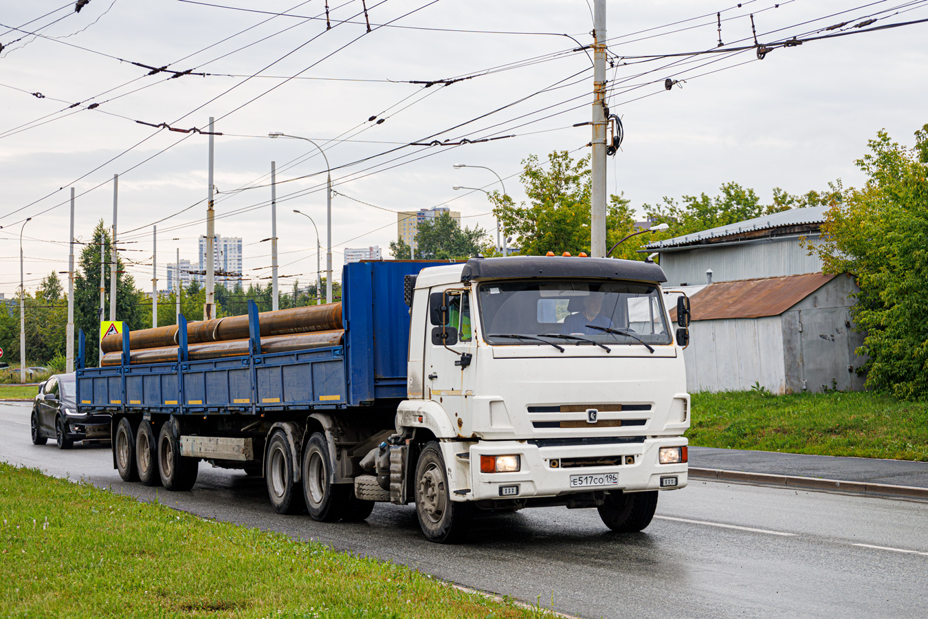 Свердловская область, № Е 517 СО 196 — КамАЗ-65116-A4(23)
