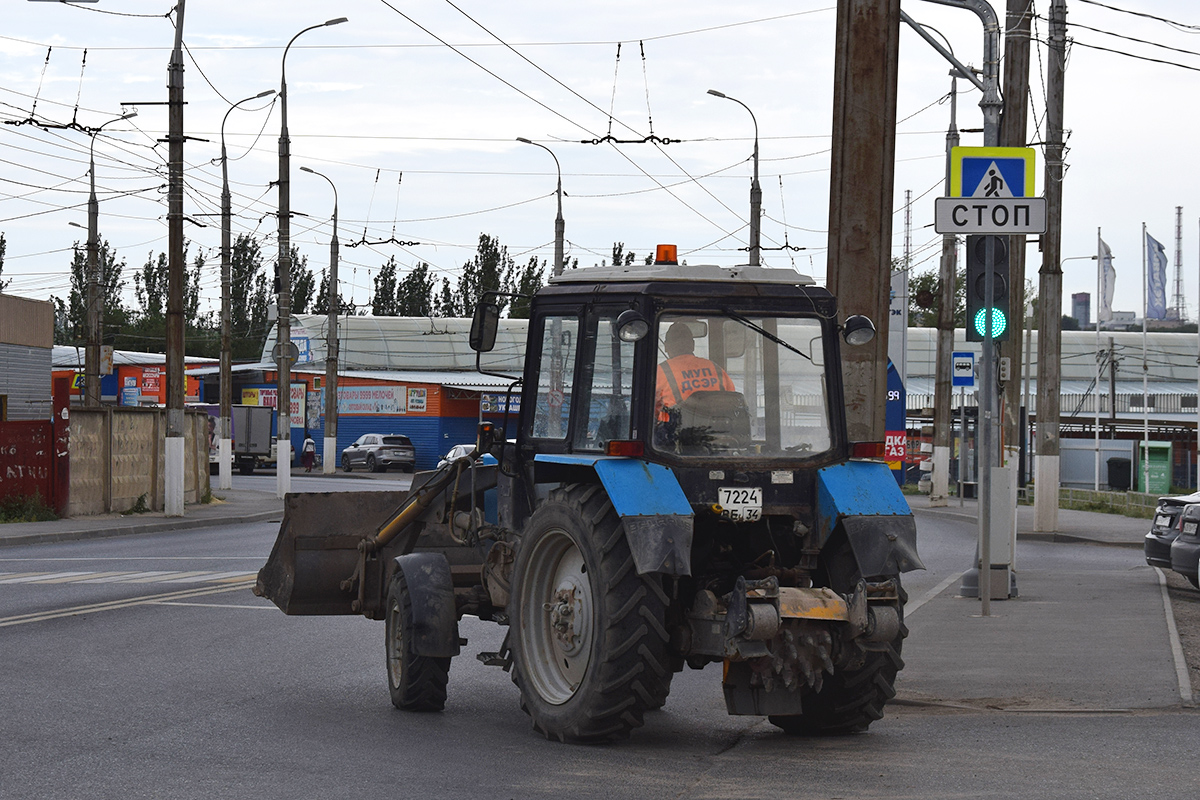 Волгоградская область, № 7224 ВЕ 34 — Беларус-82.1