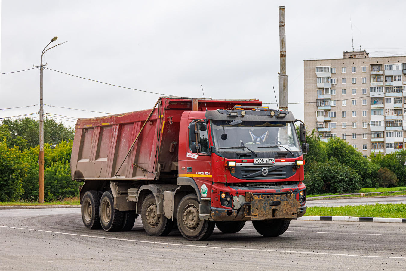 Свердловская область, № А 008 ТК 196 — Volvo ('2010) FM.440