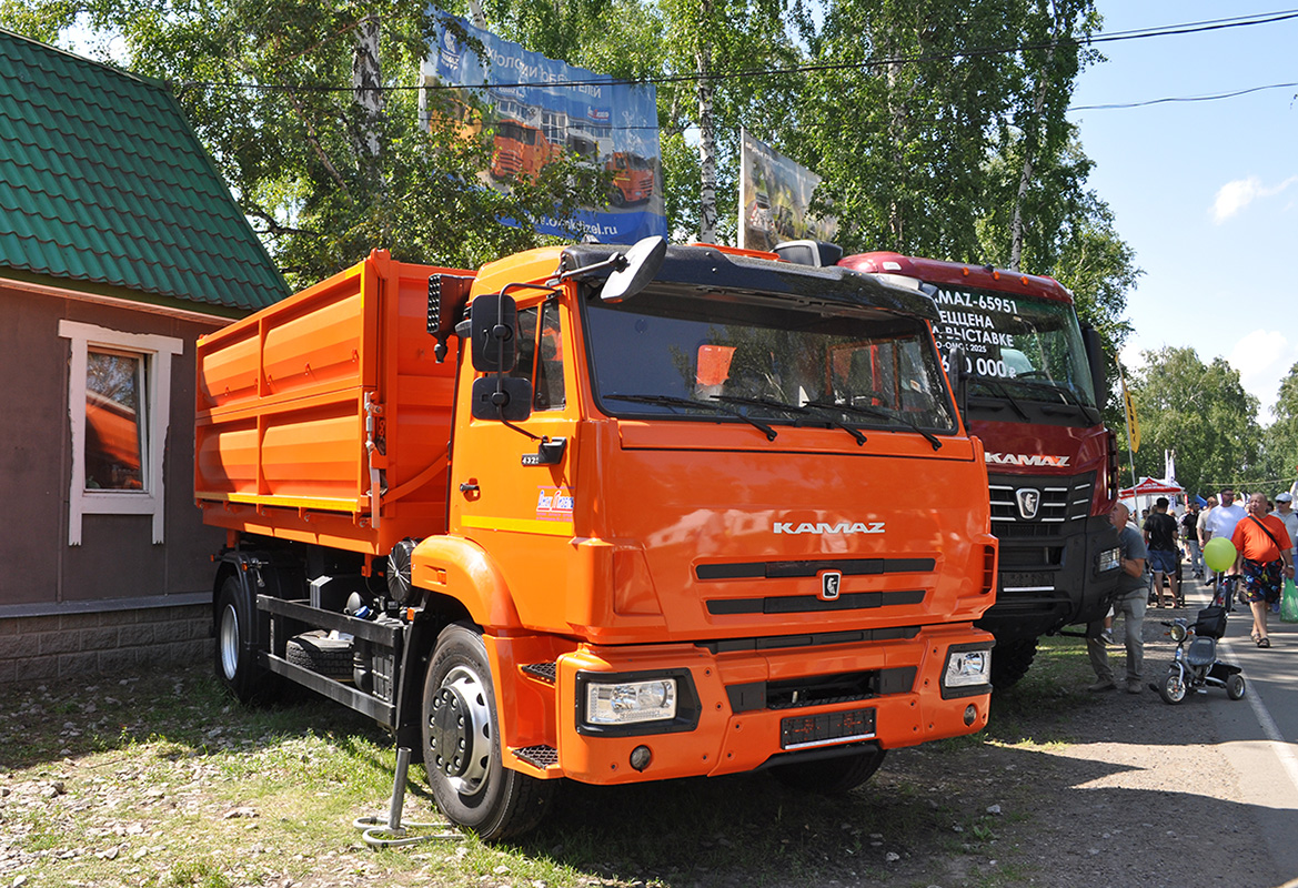 Омская область, № (55) Б/Н 0044 — КамАЗ-43253 (общая модель); Омская область — Автомобили без номеров; Омская область — Новые автомобили; Омская область — АгроОмск-2025