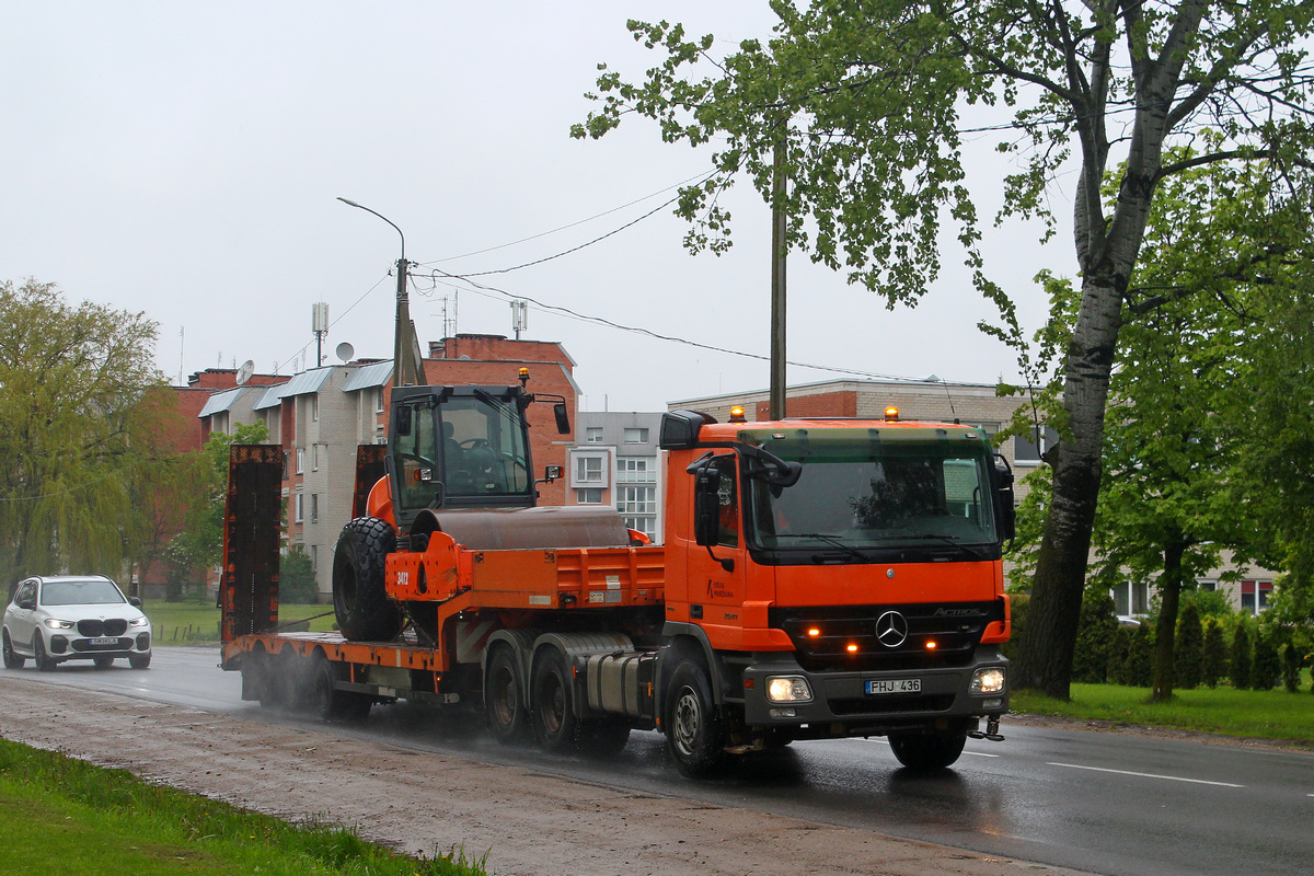 Литва, № FHJ 436 — Mercedes-Benz Actros ('2003) 2641; Литва — Спецтехника с нечитаемыми на фото номерами