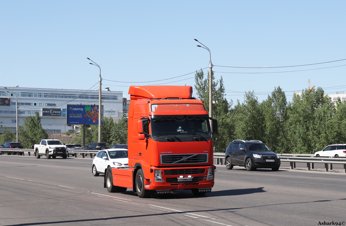 Красноярский край, № В 619 МК 124 — Volvo ('2002) FH12.440