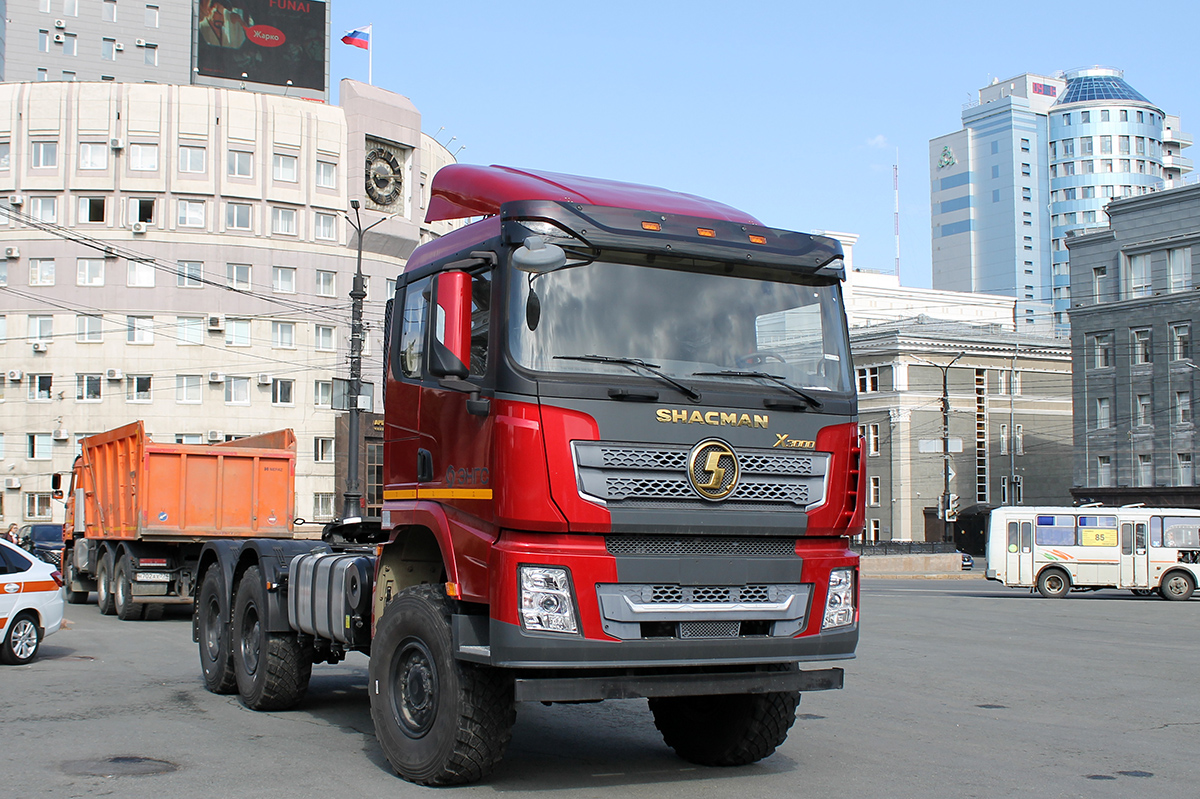 Челябинская область, № (74) Б/Н 0142 — Shaanxi Shacman X3000 SX4258; Челябинская область — Автомобили без номеров; Челябинская область — Новые автомобили; Челябинская область — Парад дорожной техники 2025